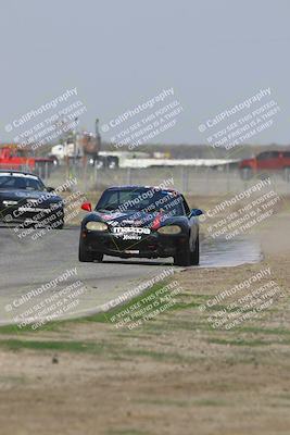 media/Oct-25-2025-CalClub SCCA (Sat) [[34c778dfbe]]/Group 4/Qualifying/